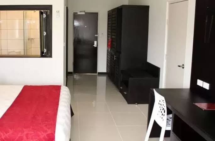 Tanoa Waterfront Hotel